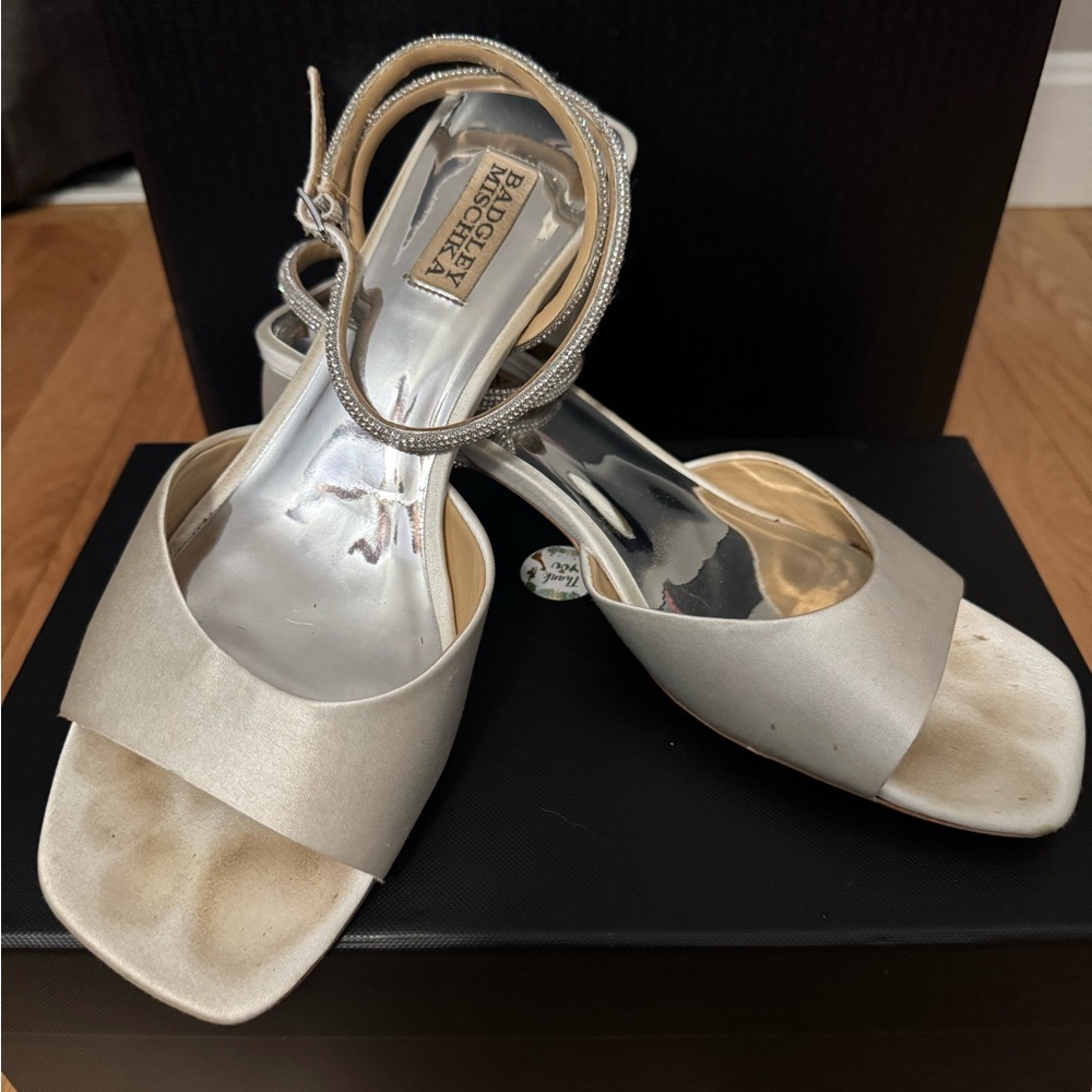 Badgley Mischka Infinity White Satin Heels